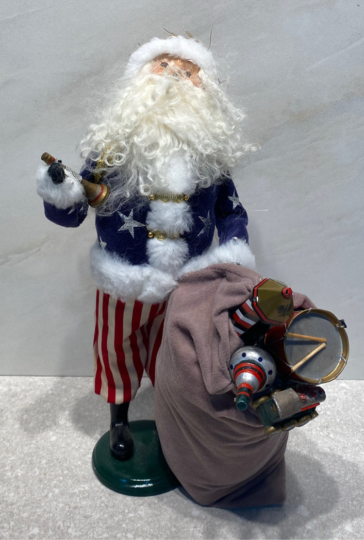 Byer's Choice Patriotic Santa