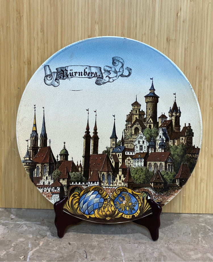 Villeoroy and Boch Large Plate 222