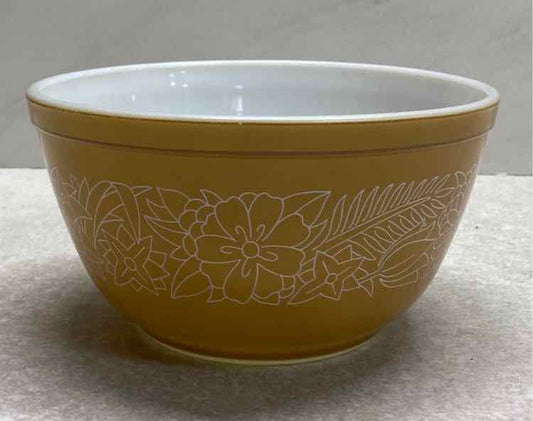 Pyrex Bowl