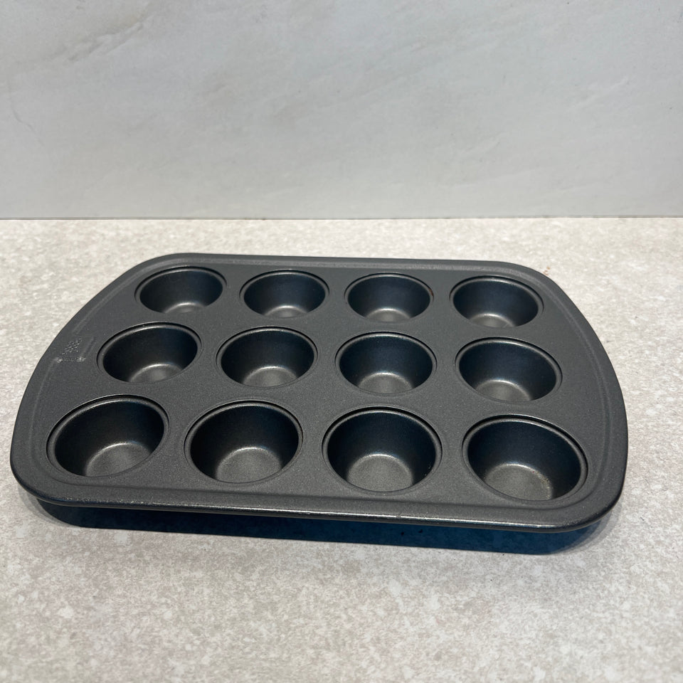 Muffin Pan