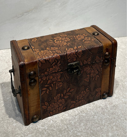 Handled Box
