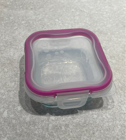 Snapware Covered Bowl