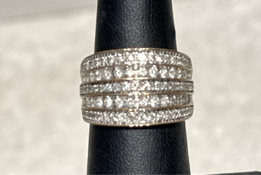 14K Gold And Diamond Sz. 6.5 Ring