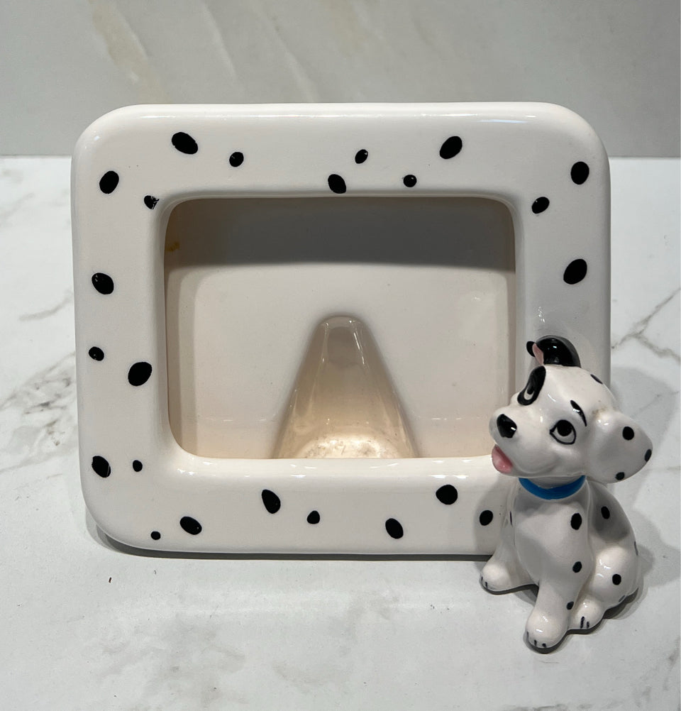 Dalmation Frame