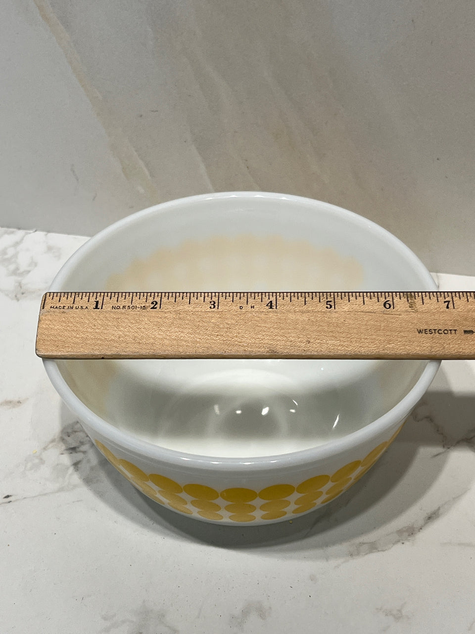 Pyrex 402 Bowl