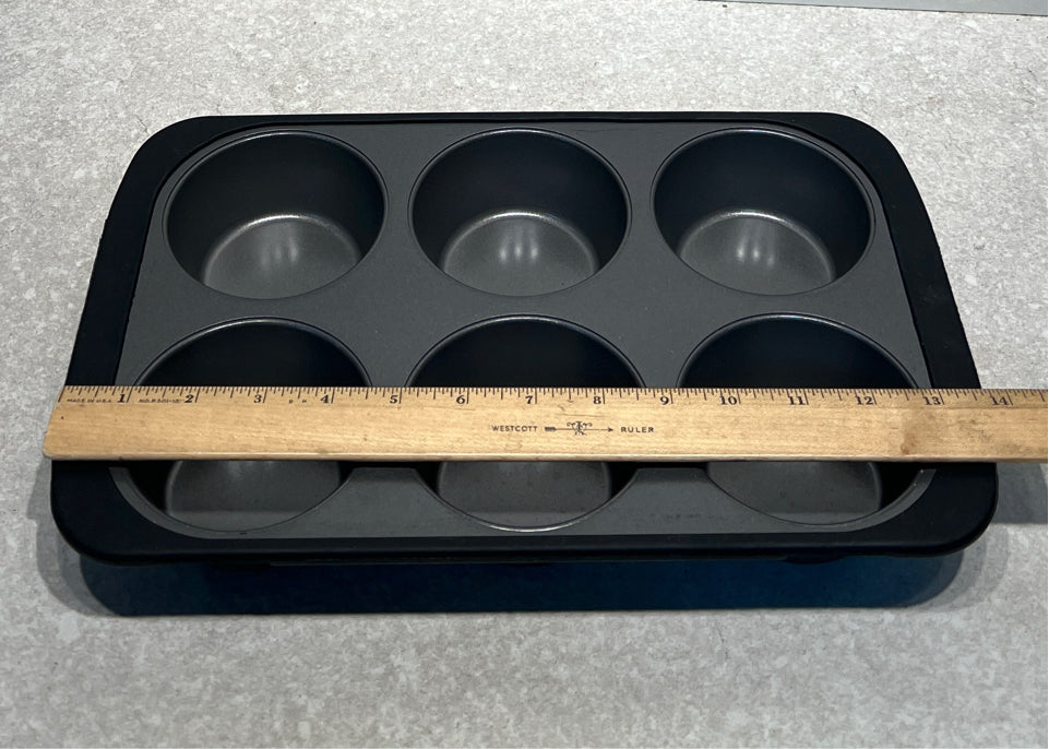 Muffin Pan