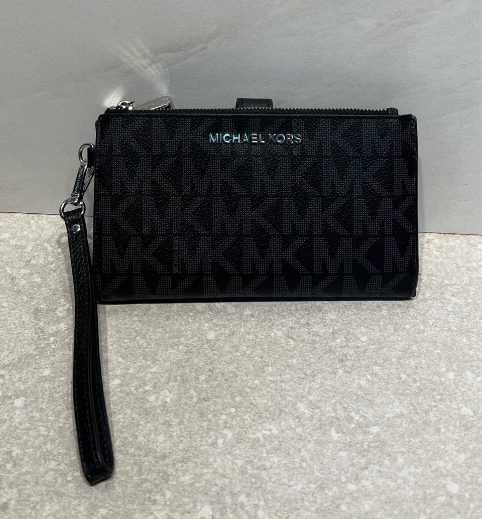 MK Wristlet