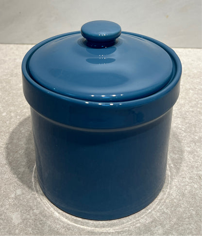 Covered Canister
