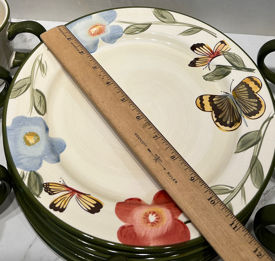 Pfaltzgraff Set