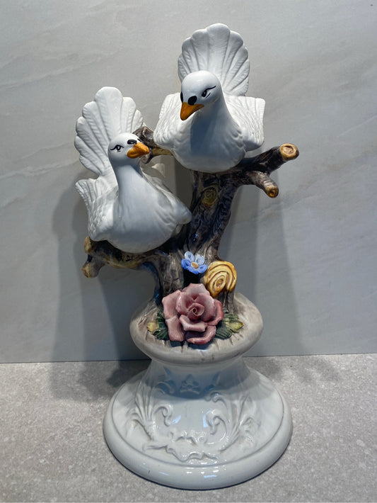 Capodimonte Love Birds