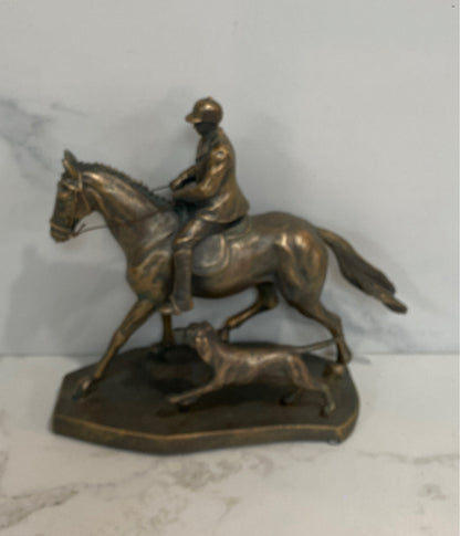 Figurine