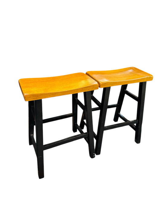 Set of 2 Stools