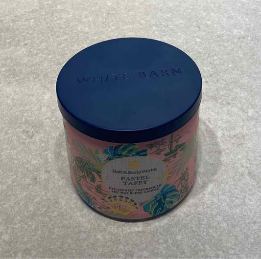 Bath and Body Works Candle