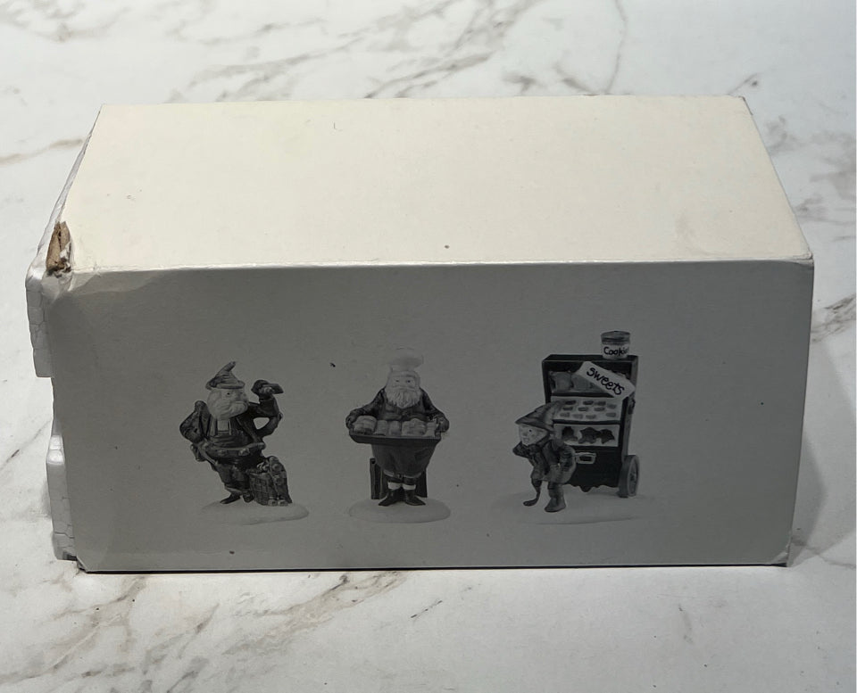 Dept. 56 Baker Elves