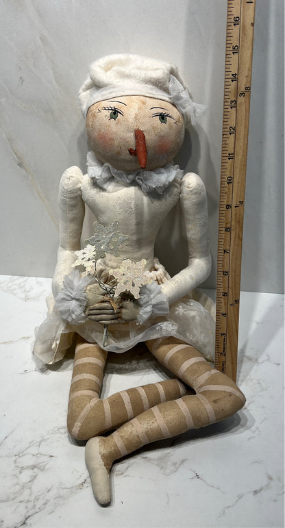 Joe Spencer Winter Pixie